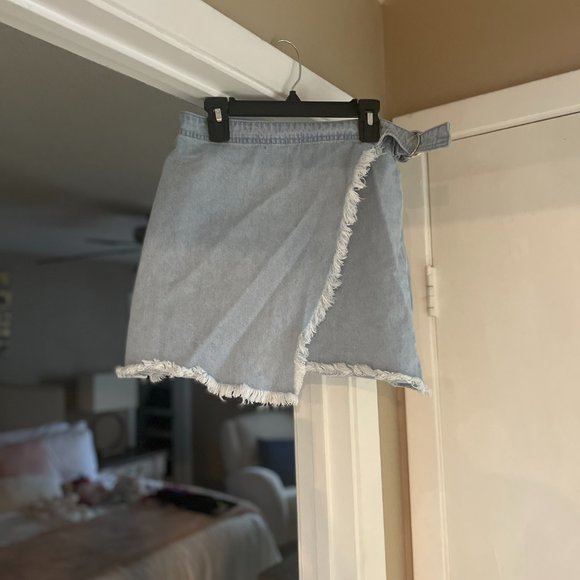 Jean Skirt - Picture 2 of 2